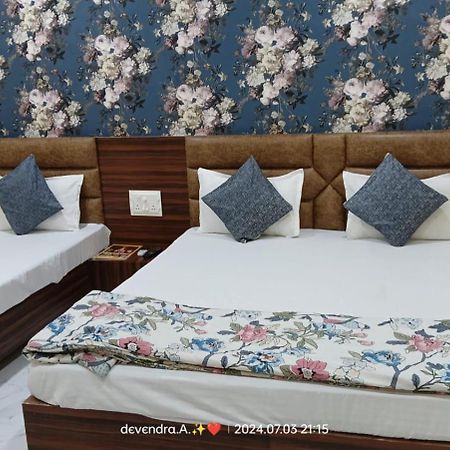 Hotel Ganga Sagar Ujjain Eksteriør bilde
