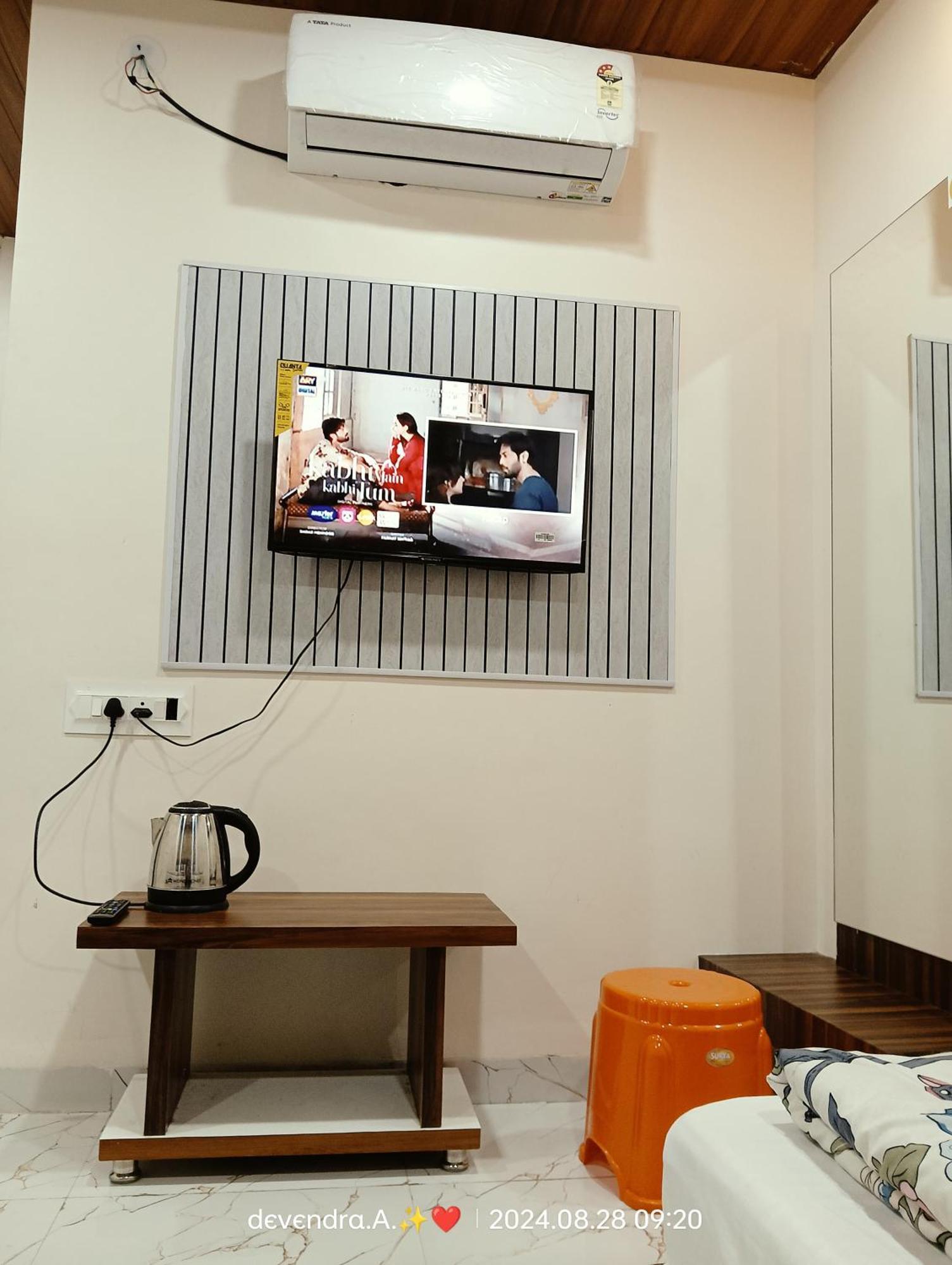 Hotel Ganga Sagar Ujjain Eksteriør bilde